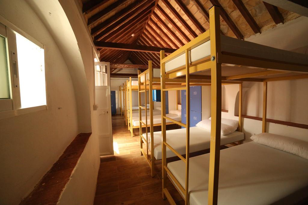 Wake Up In Tarifa Hostel & Restaurant Lounge Pokoj fotografie