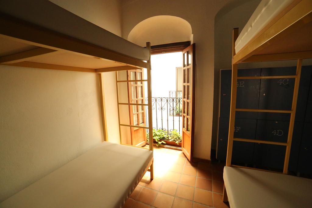 Wake Up In Tarifa Hostel & Restaurant Lounge Pokoj fotografie